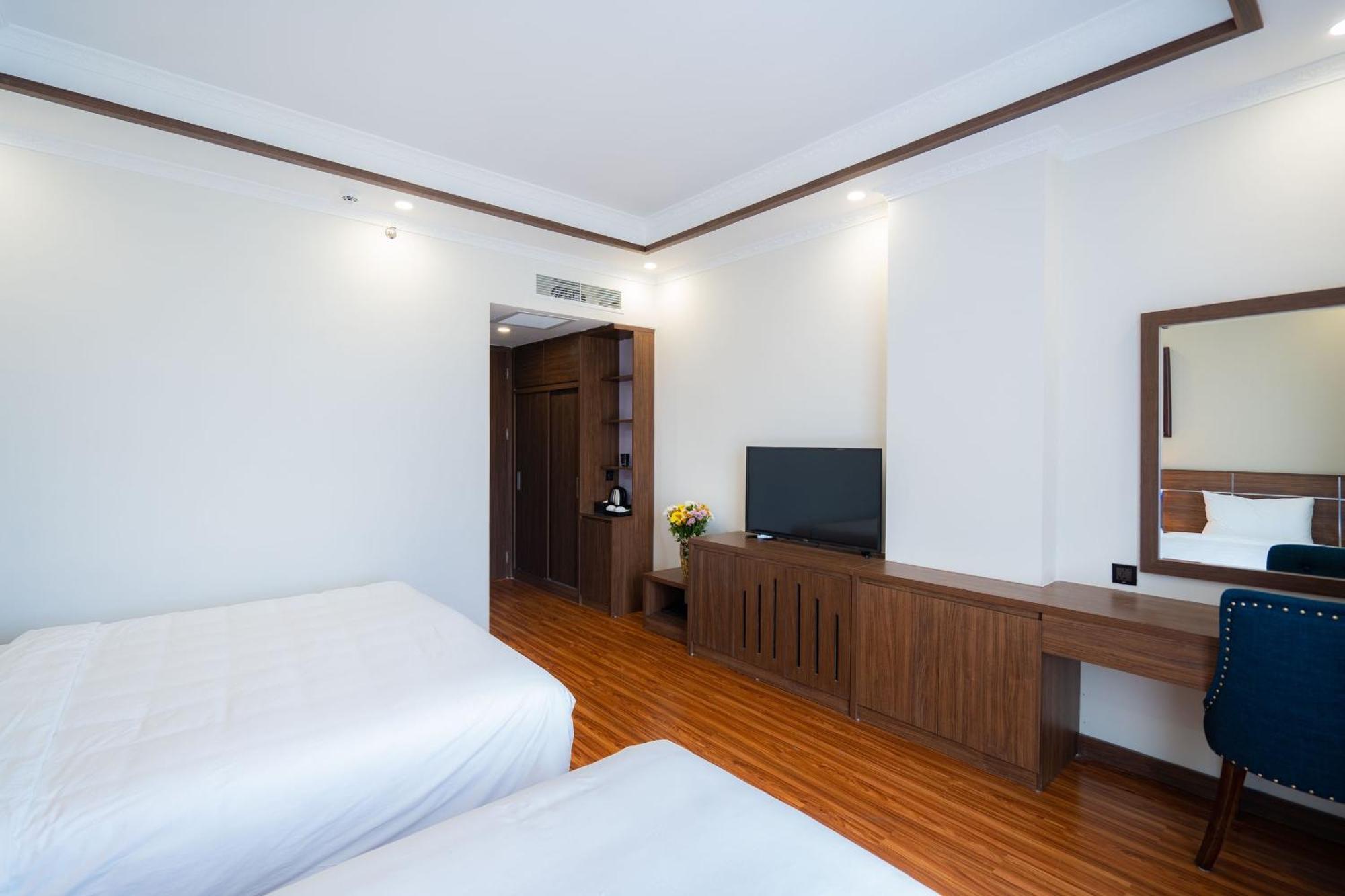 Xuan Thanh Luxury Hotel Ha Long Exterior foto